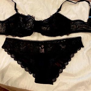 VS Dream Angels Bra + Panty set